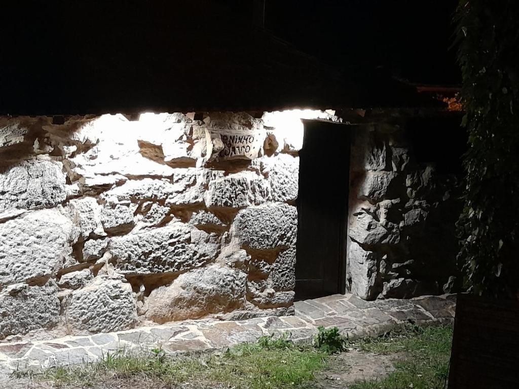 Ninho Do Corvo Da Urgueira Villa Urgueira  Buitenkant foto